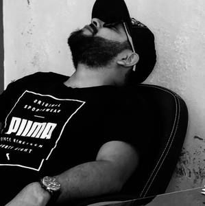 Meet your Posher, Joel